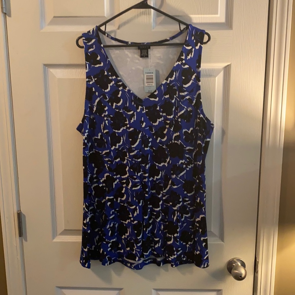Torrid tank top